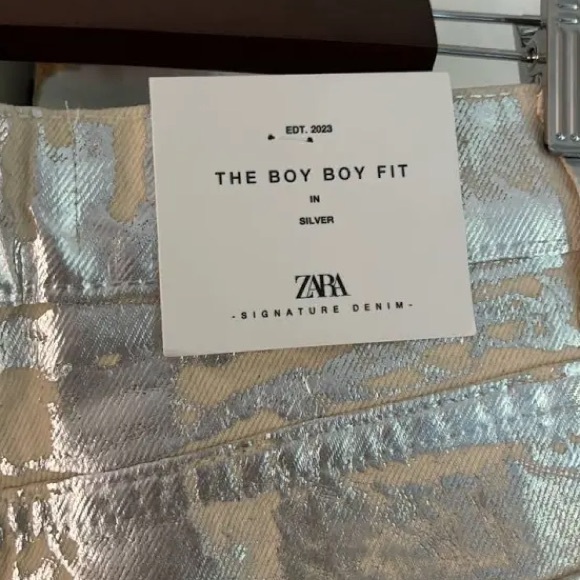 Zara silver metallic foil denim jeans ‘The Boy Fit’ size 4 fits like 2 - Picture 4 of 5